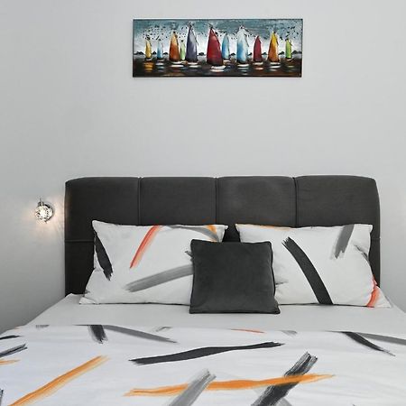 Luxury Apartment White Crystal Kastela Luaran gambar