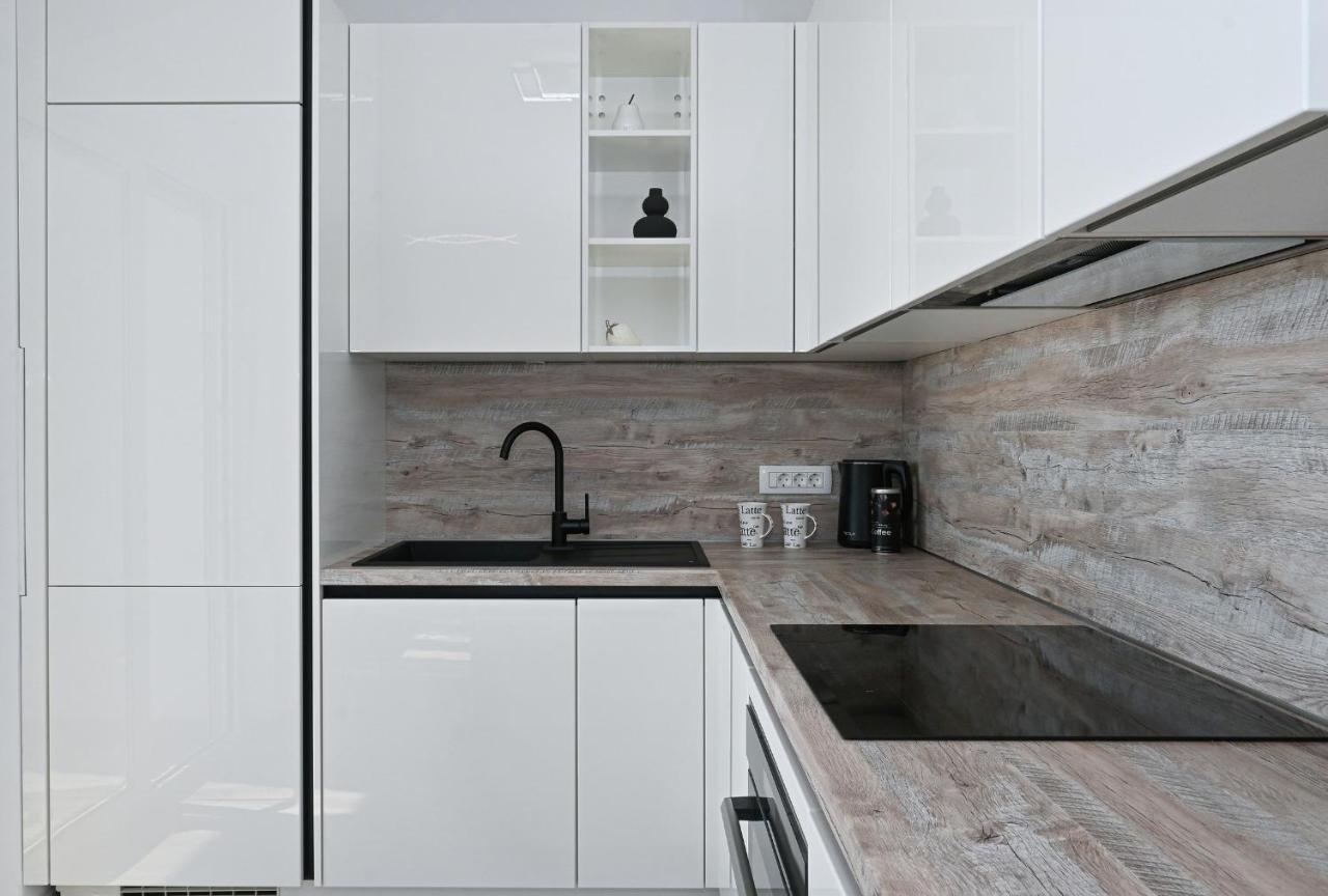 Luxury Apartment White Crystal Kastela Luaran gambar