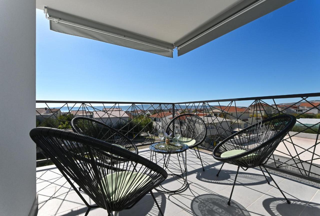 Luxury Apartment White Crystal Kastela Luaran gambar