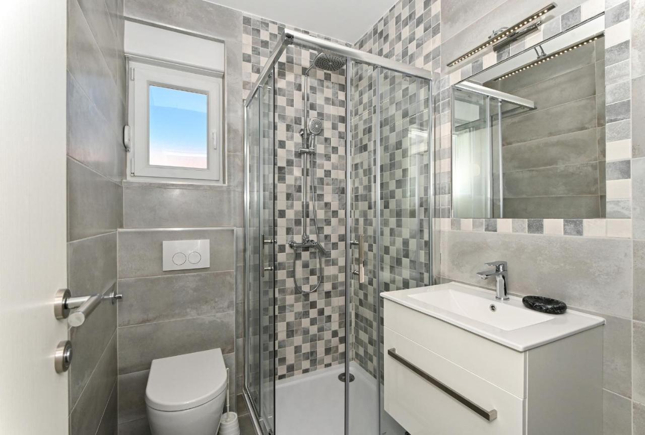 Luxury Apartment White Crystal Kastela Luaran gambar