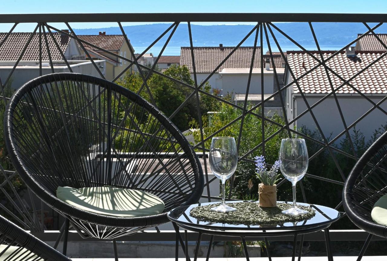 Luxury Apartment White Crystal Kastela Luaran gambar